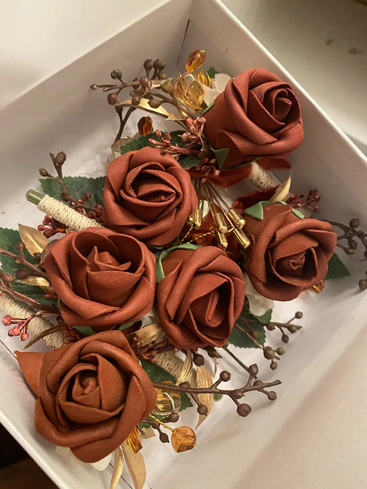 

6pcs Rose Wedding Wrist Corsage And Boutonniere Set For Bride, Bridesmaid, Man, Groom, Red Rose Wedding Flowers Accessories Pr