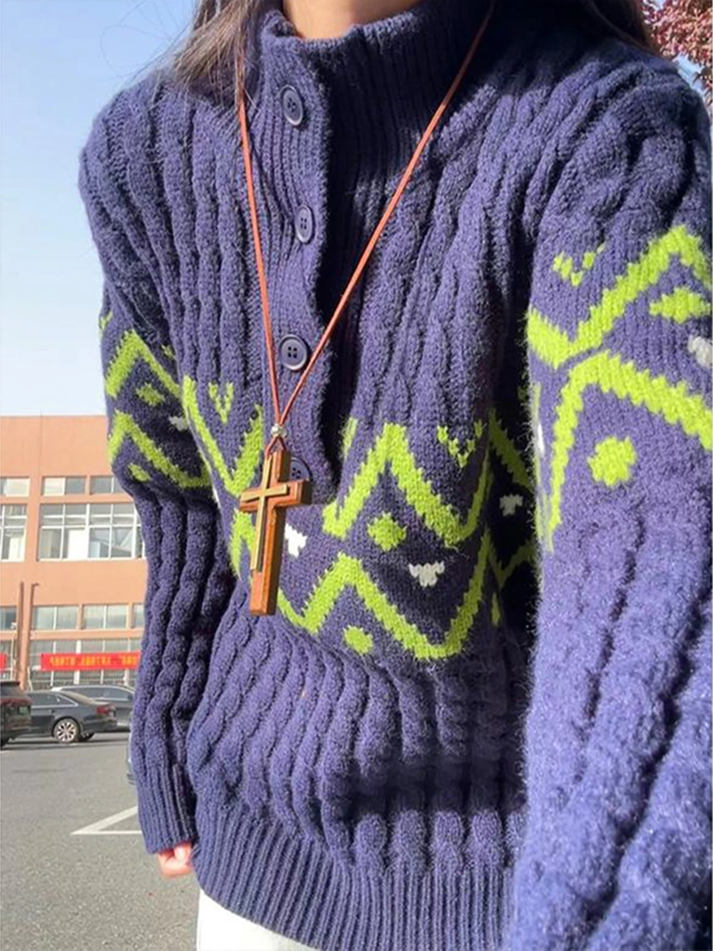 

Мужской вязаный свитер Thiened f с высоким воротником синего цвета с текстурированными американскими пуговицами, свободная зимняя одежда