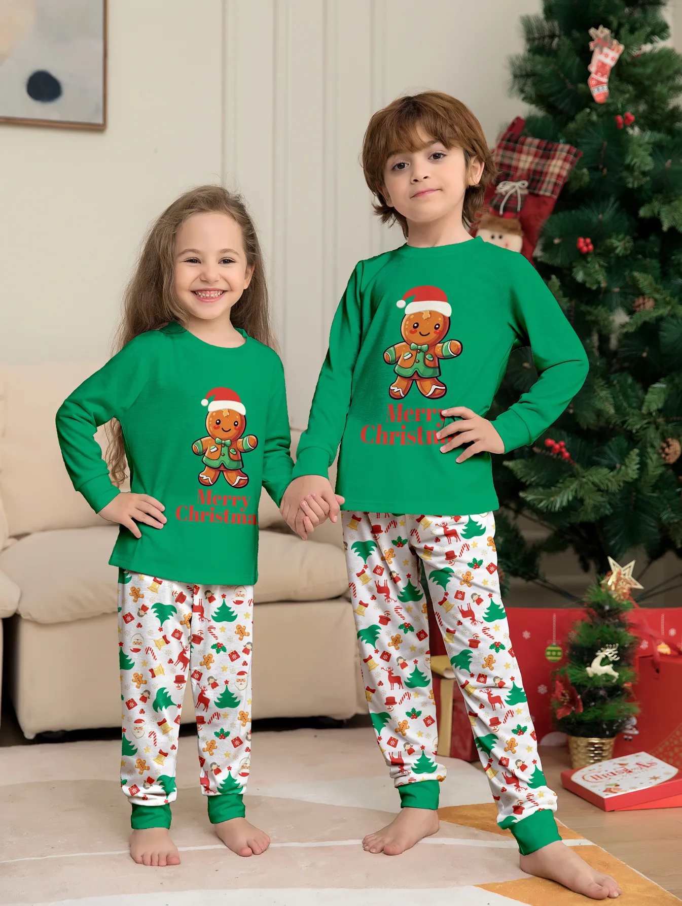 2024 New Year\'s Clothing Christmas Family Matching Outfits Pajamas Sets Cartoon Print Nightwear Mom Dad Kids Baby Xmas Sleepwear