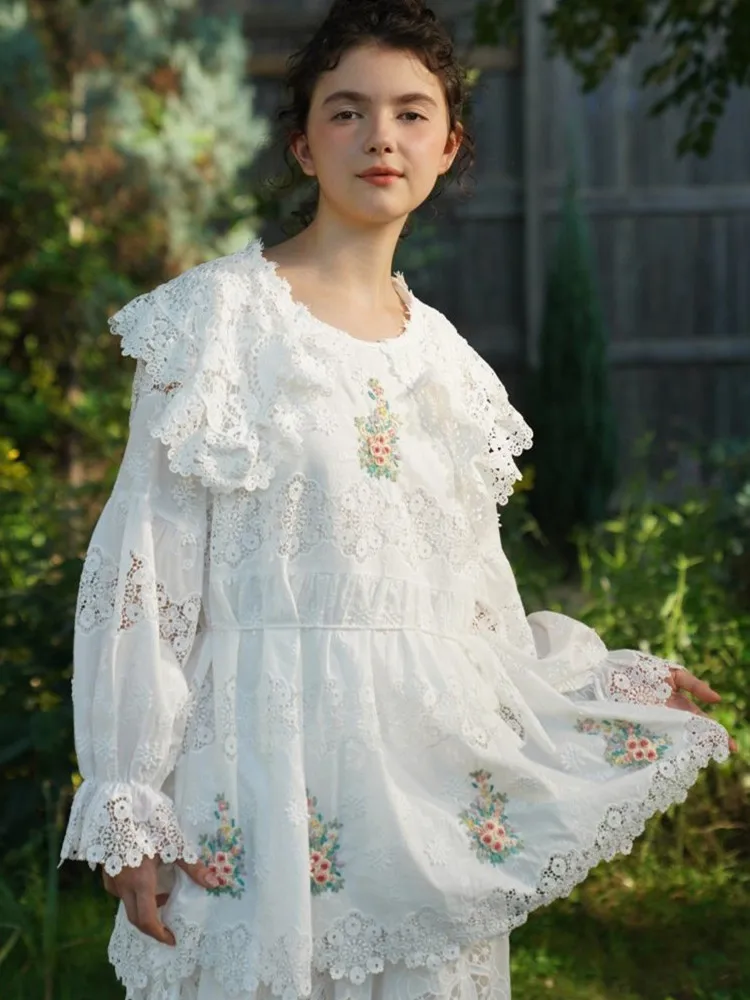 128cmBust SpringAutumn White Oversized Top Shirt Women French Elegant Handmade Embroidery Large Lace Lapel Collar Loose Long Top