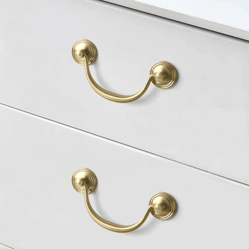 キャビネットドアハンドルキャビネット引き出し固体銅ハンドルクロームメッキ光沢のあるシルバーフレンチスタイルワードローブドアハンドル