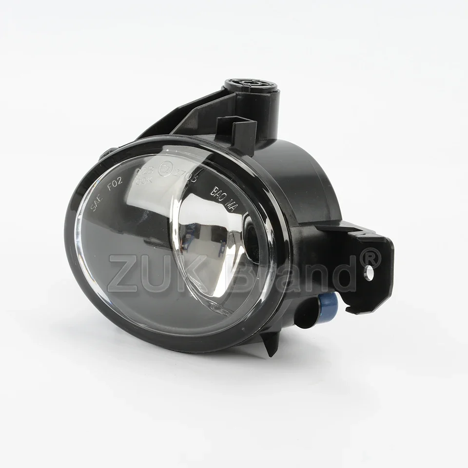 ZUK For BWM 1 Serie E81 E82 E87 E88 X1 E84 X3 E83 LCl X5 E70 63176924655 Car Accessories Front Fog Light Running Lamp