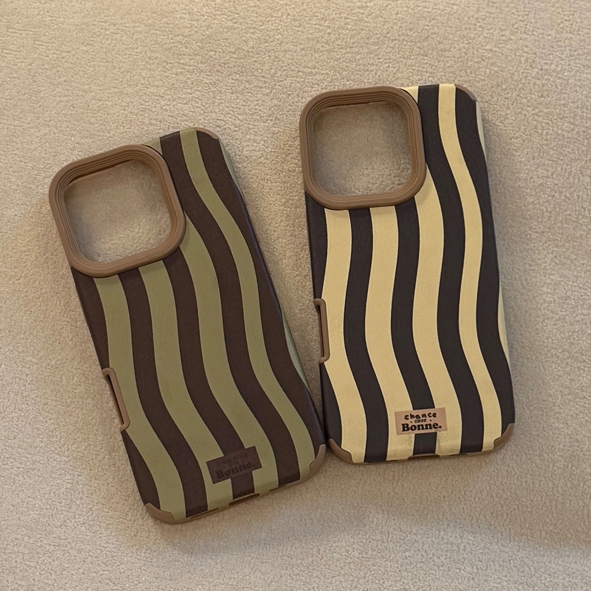 Vintage Wavy Striped Leather Texture Phone Case For iPhone 17 Air 16 15 14 13 12 11 Pro Max Plus Shockproof Protective Cover﻿