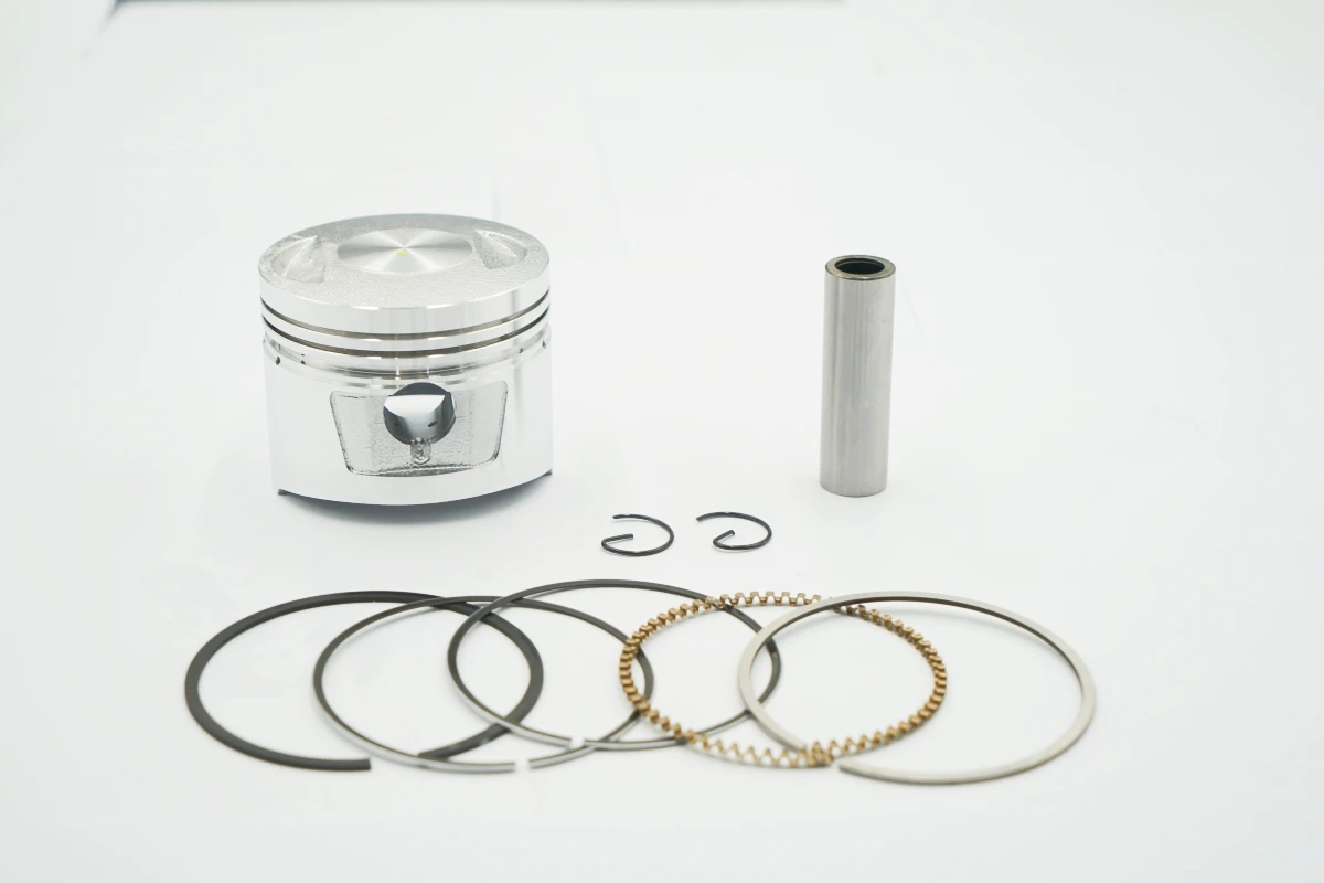 Standard Bore Motorcycle Engine Piston Set for [Model] Cylinder Block Parts High Performance Aluminum Alloy with Rings