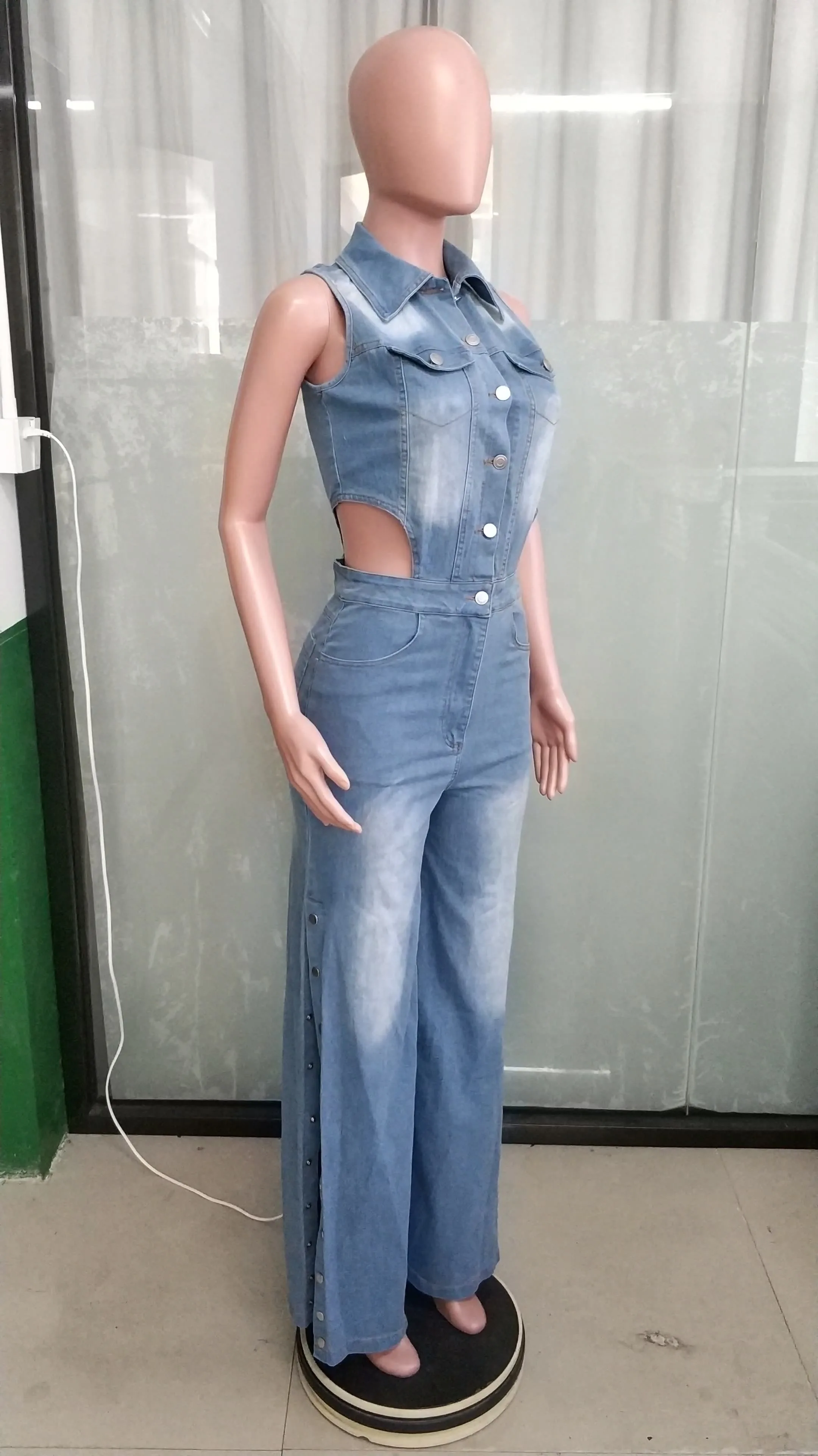 จั๊มสูทยีนส์เอวรัดรูปยืดบางล้างจั๊มสูทหลวมตรง