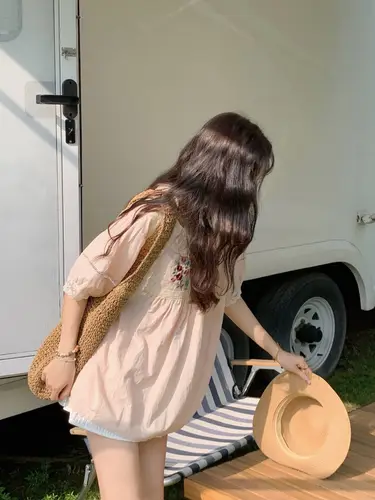 Imagen 2 del producto Blusas rosas de encaje con bordado Floral para mujer, Tops holgados y dulces, estilo japonés reductor de edad, Kawaii, atractivo Ins 3XL