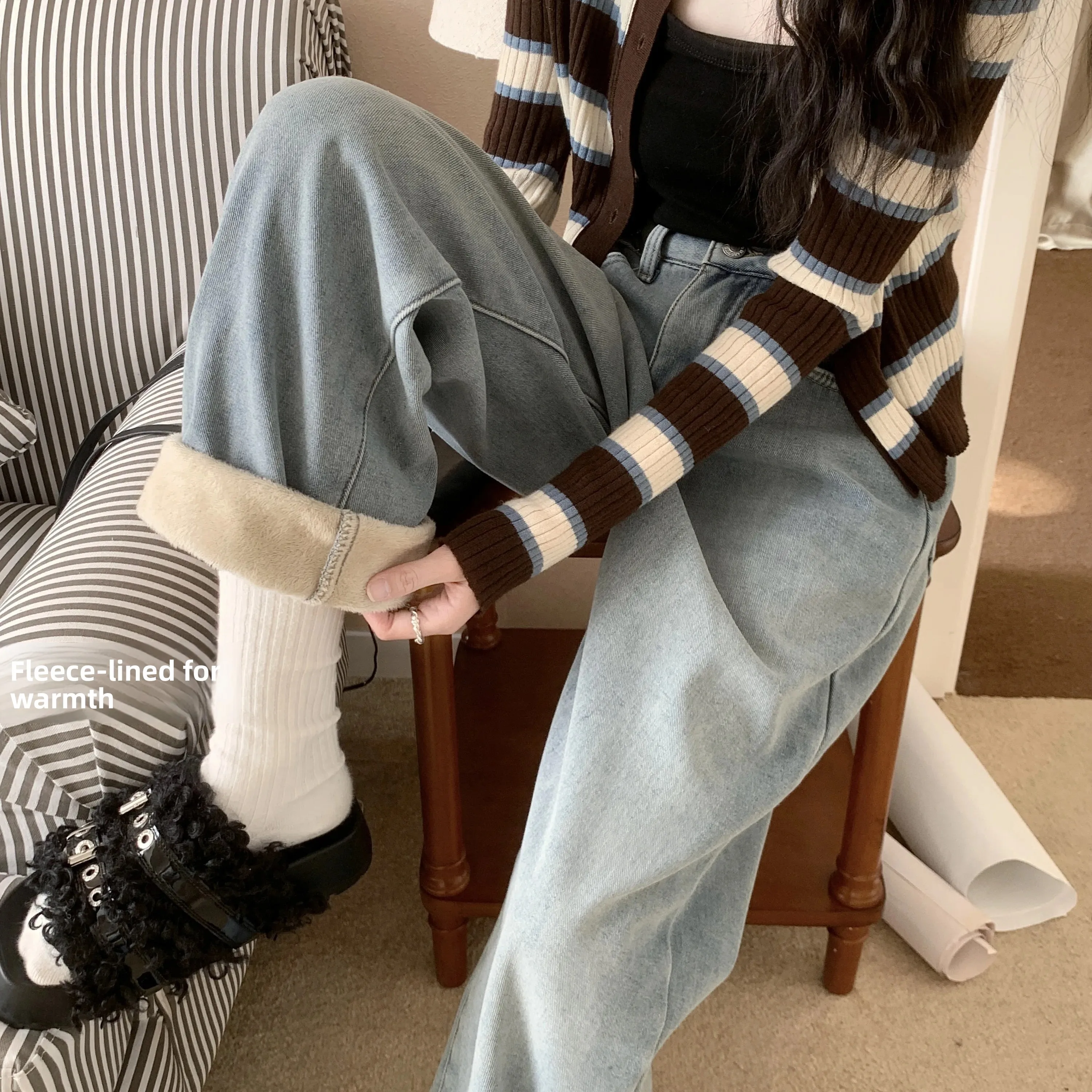Winter 2024 High Waist Pure Color Fleece Lined Thickened Straight Leg Jeans Women's Fashion Wide Leg Pants Simple Match Slimming