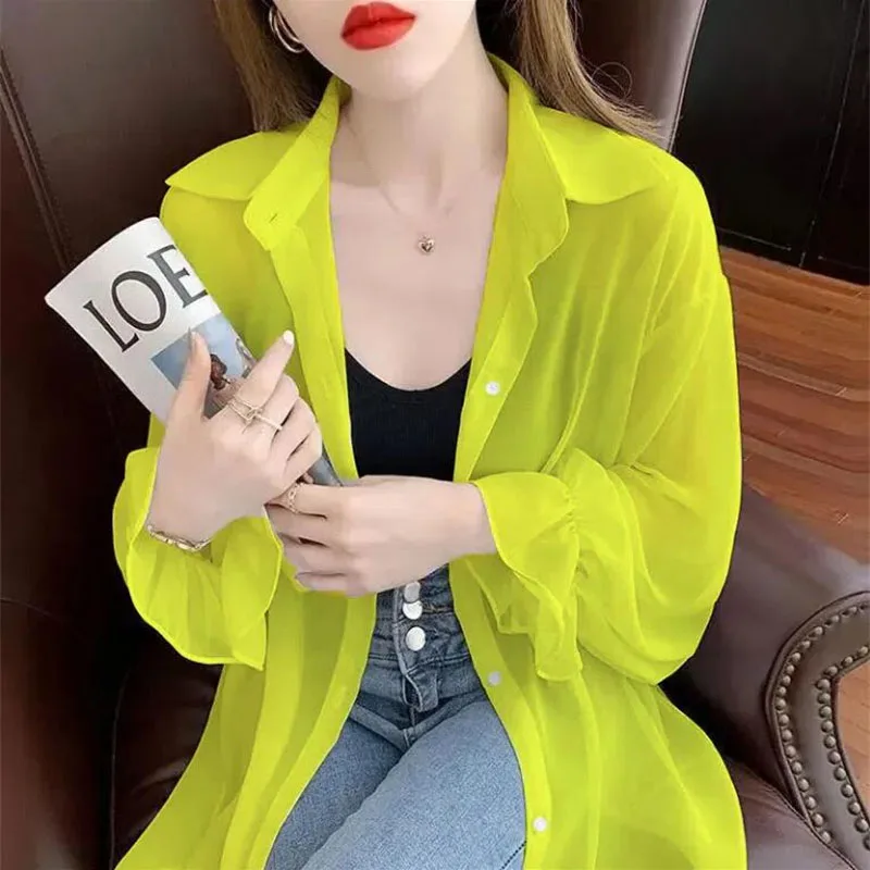 Green Red White Summer Shirt Female 2024 New Sunscreen Shirt Blouse Loose Long-Sleeved Thin Chiffon Shirt Coat Sunscreen Clothin