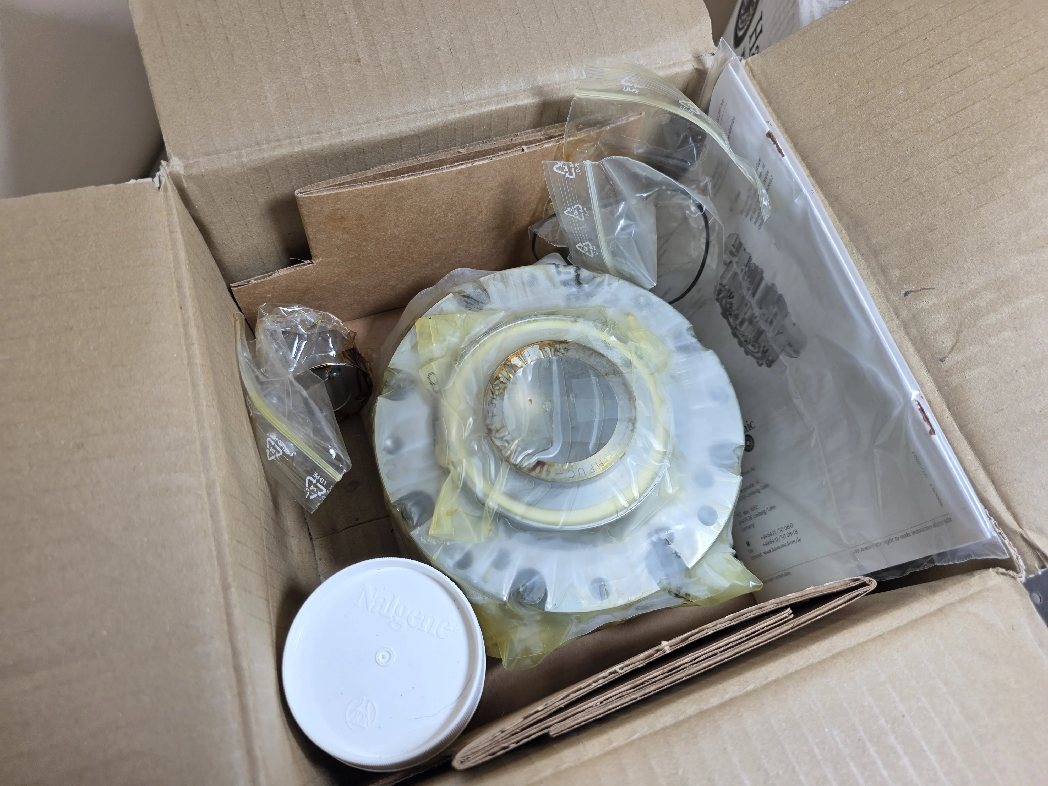 2025 HarmonicDrive Redutor de engrenagem harmônica HFUC-40-100-2UH-SP novo em estoque