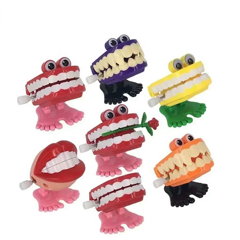 1pcs Clockwork Toy Upper Chain Jumping Tooth Toy Children Jump Teeth Running Clockwork Spring Wind Up Toy