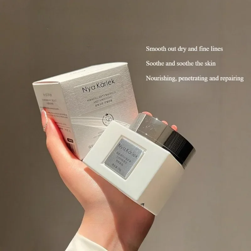 creme-complexe-raffermissante-de-qualite-spa-avec-proprietes-rajeunissantes-de-luxerecuperation-nocturne-pour-l'elasticiteaument-et-lisser-les-rides