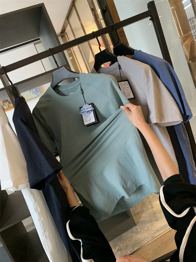 Miosam أعلى جودة التبريد تكنولوجيا الهواء النسيج تنفس الراحة الرجال الصيف تي شيرت سوبر لينة سريعة الجافة عارضة القمصان