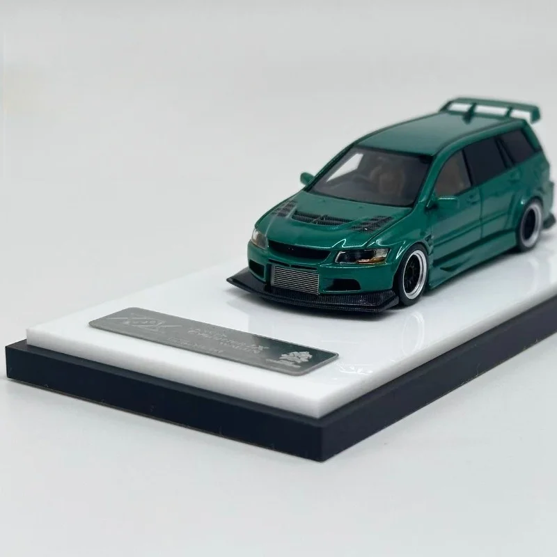 

404 ERROR 1:64 Mitsubishi EVO 9-tin simulation static resin car model, children's festival gift toy, adult collection ornament.