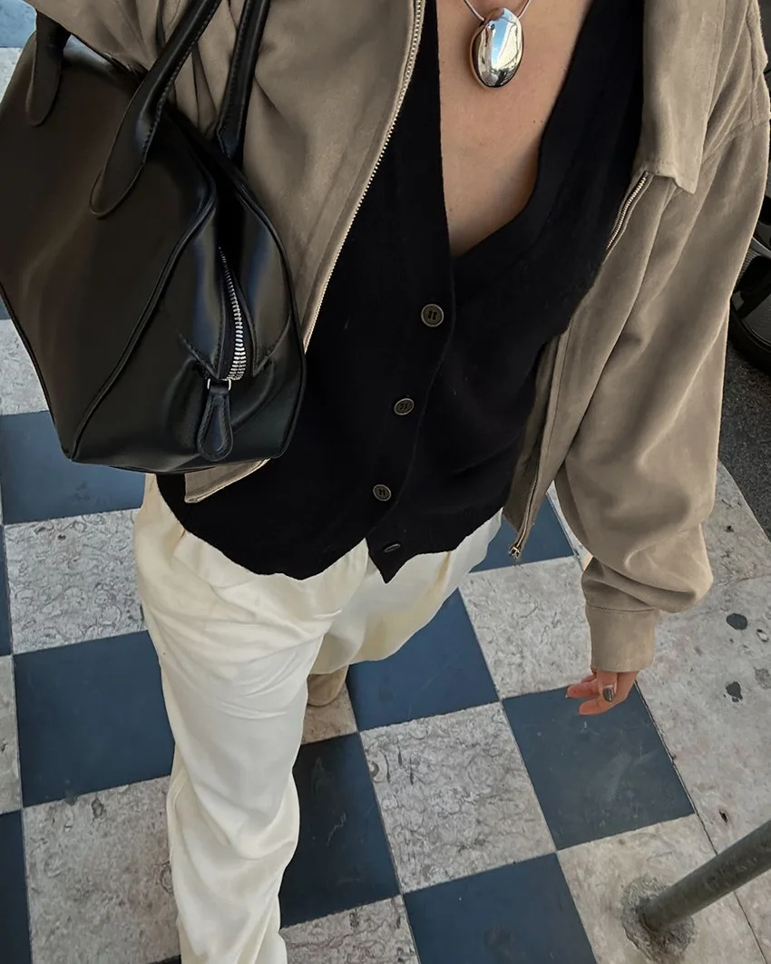 2025 Nuovo Autunno Laid-back Moda Retro Colletto a maniche lunghe Giacca da donna in pelle scamosciata con cerniera Cappotto semplice in tinta unita di alta qualità