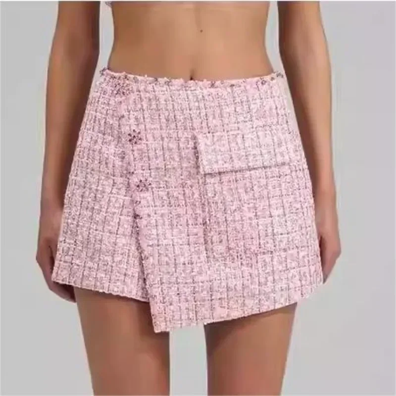 2024 Early Spring Pink Tweed Short Crew Neck Diamonds Jacket Shorts Woman Set