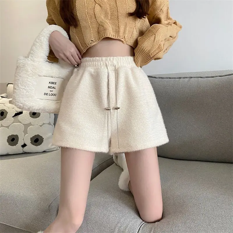 High Waist Casual Shorts Women Autumn Winter Loose Ladies Wide Leg Trousers Thicker Solid Lace-up Fluffy Simple Streetwear Chic