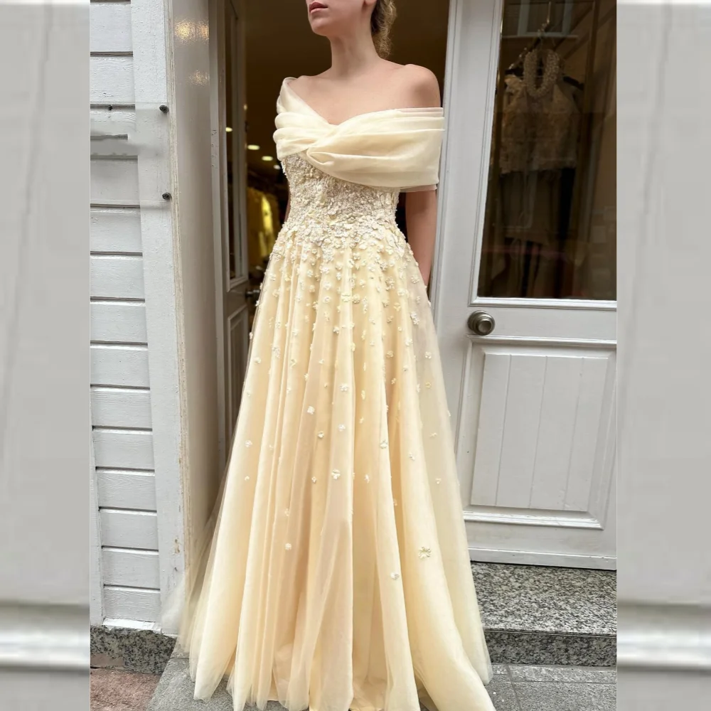 ที่กําหนดเองTulle Applique Drapedจีบงานแต่งงานA-Line Off-The-Shoulder Bespokeโอกาสชุด