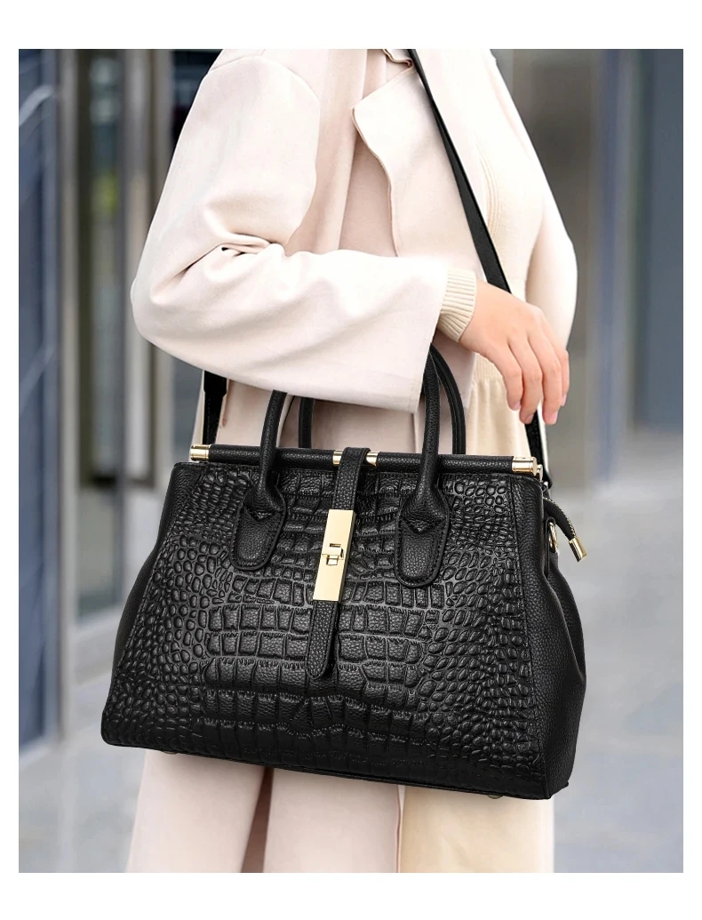 2024 New Trendy women's handbag with crocodile pattern on the surface black cowhide large bag