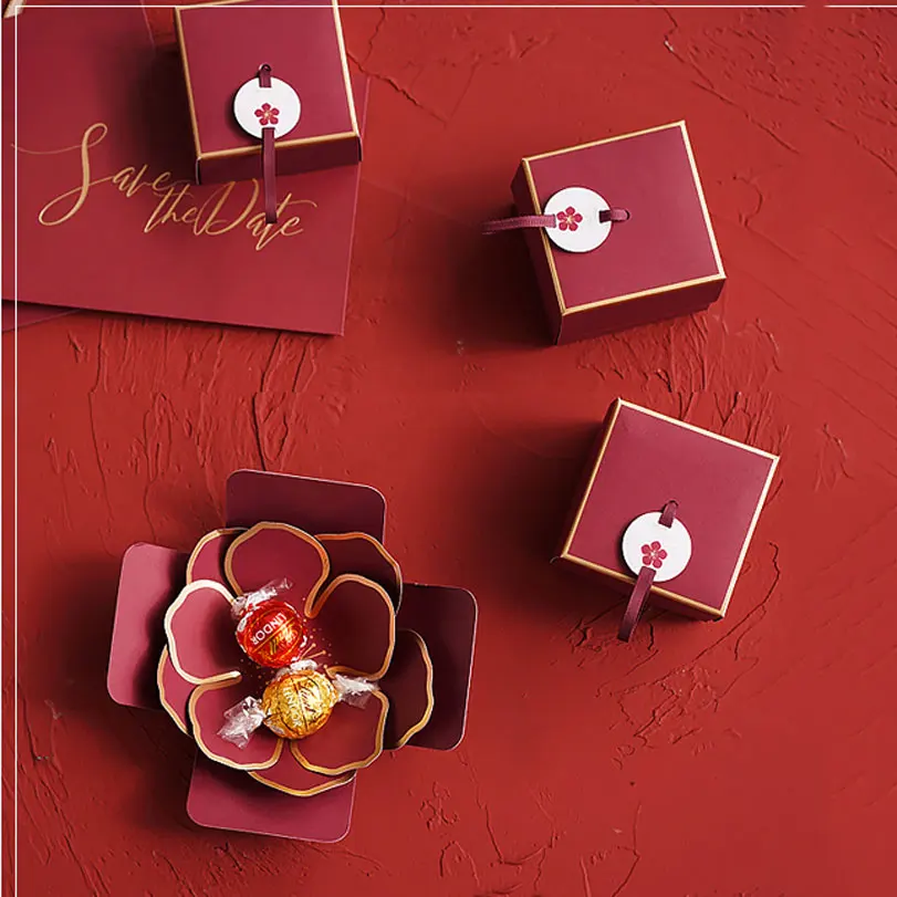 Gules Petal Chocolate Candy Boxes Hand-made Flower Mysterious Gift Box Packaging Event Valentine's Day Propose Party Decoration