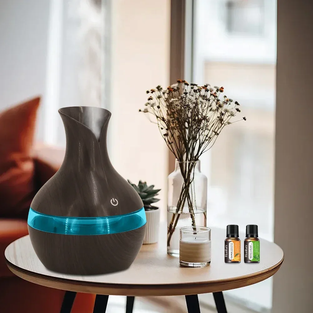 

USB-увлажнитель на 300 мл включает 2 успокаивающих масла, портативный и простой в использовании для дома/офиса.