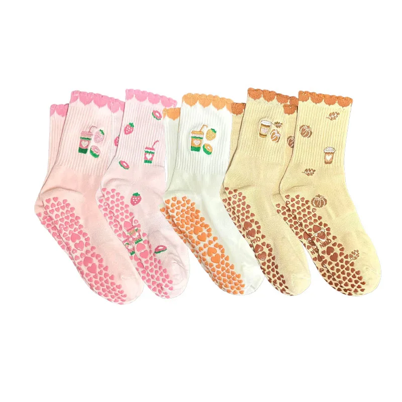 

European sizes 36-43, 1 Pair of Heart-Shaped Lace Embroidered Yoga Socks, Mid-Calf Length, for Women
