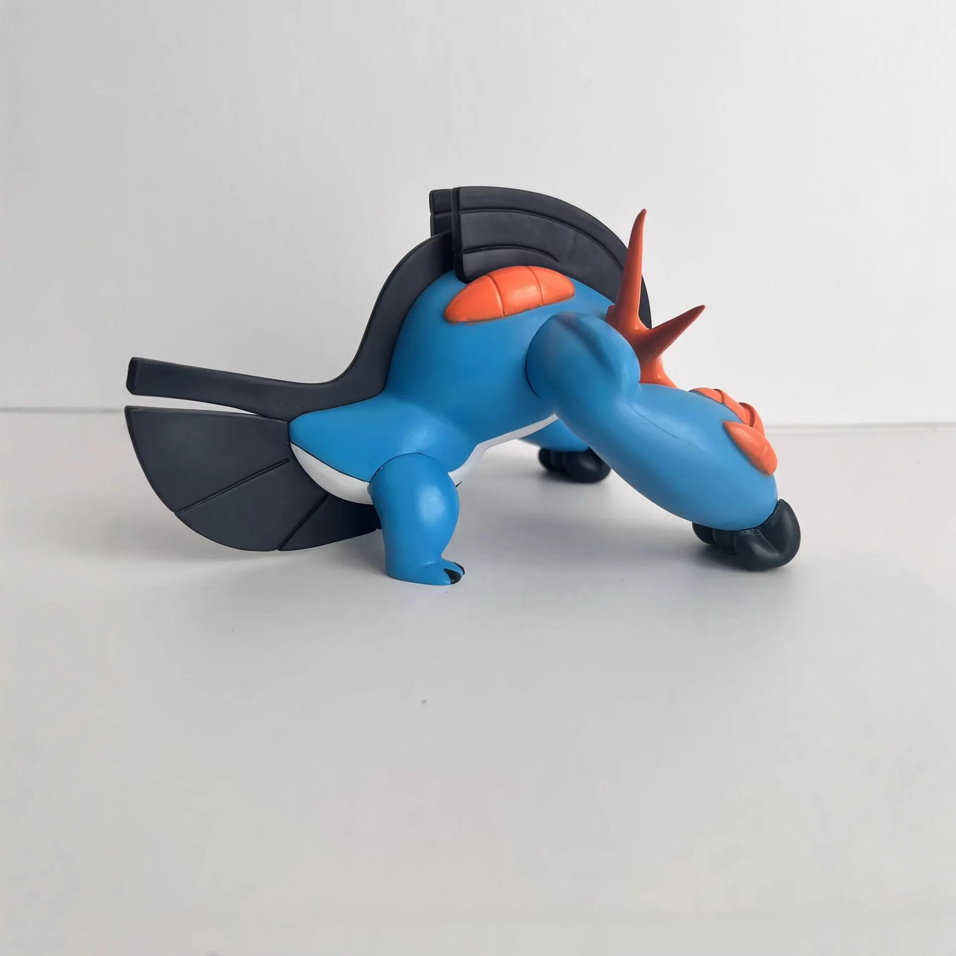 ​ ​ Figura de Anime Mega Swampert de 9cm, modelo de colección de estatuas, decoración de escritorio, adornos, juguetes, regalos para fanáticos
