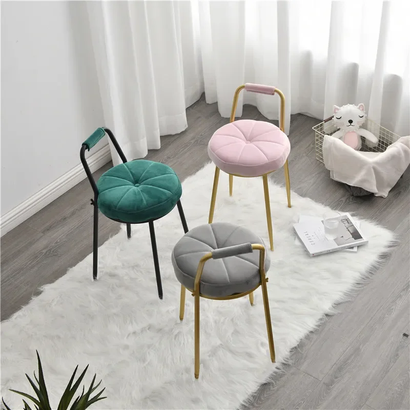 Nordic Luxury Women's Exclusive Dressing Chair Simple and Modern Petal Dressing Stool Sweet Princess Style Bedroom Petal Chair