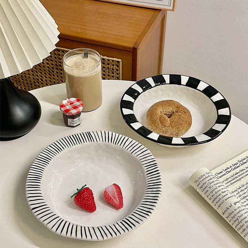 Hand Painted Ceramic Plate Aesthetic Tableware Household Cute Fruit Salad Breakfast Dessert Dish Popular Restaurant Platter