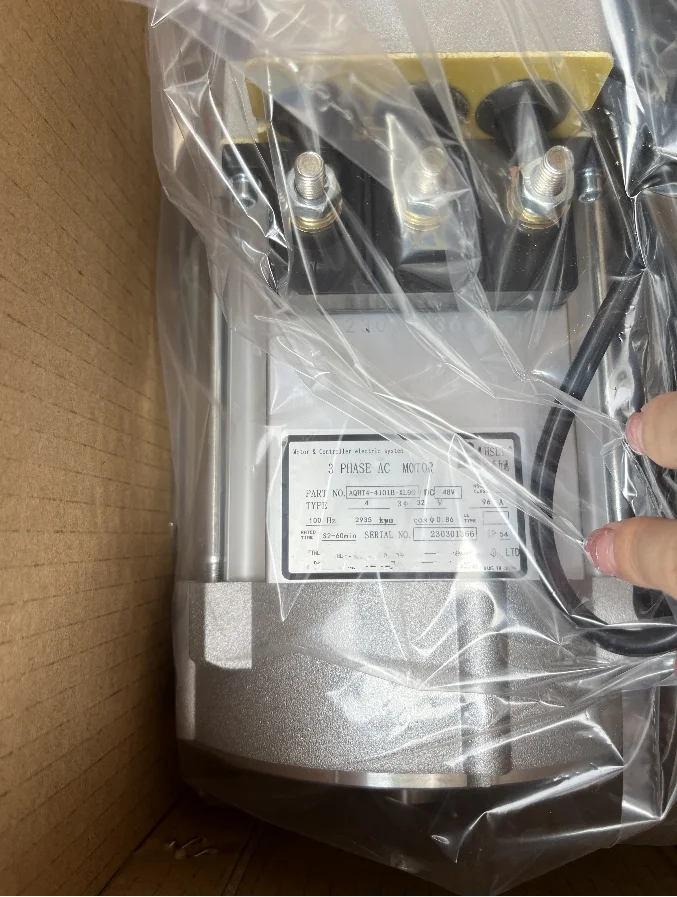 48V 5KW高速ACモーター 電動車両用 モデルAQHT5-4104B-X 工業用強度 電動車両部品およびアクセサリー