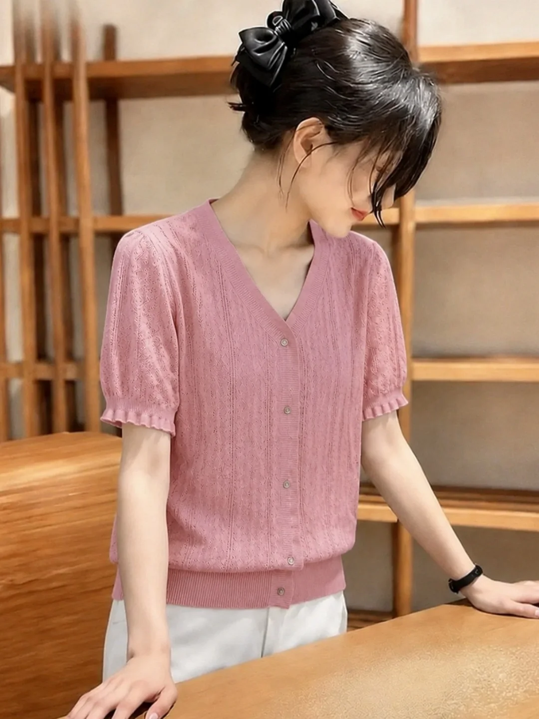 Sweet Youthful Design Single Button Ice Silk Knitted Top Short Sleeve V Neck Gentle Style Korean Version Straight Cut