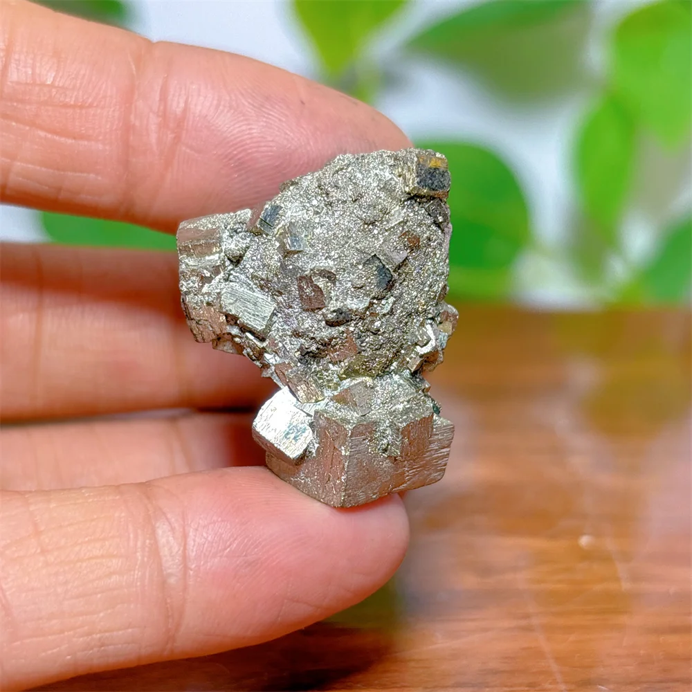 Pyrite Specimen Crystal Natural Stone Quartz Minerals Home Decoritems Reiki Garden Gifts Energy Healing Lucky Auspicious Love