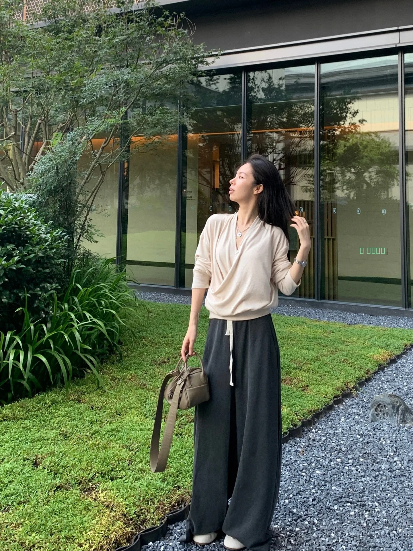 

Bling Bubble Cool Comfortable Soft Loose Cross Design V-Ne Long Sve T-irt Women's Casual Cotton Polyester Blend Top