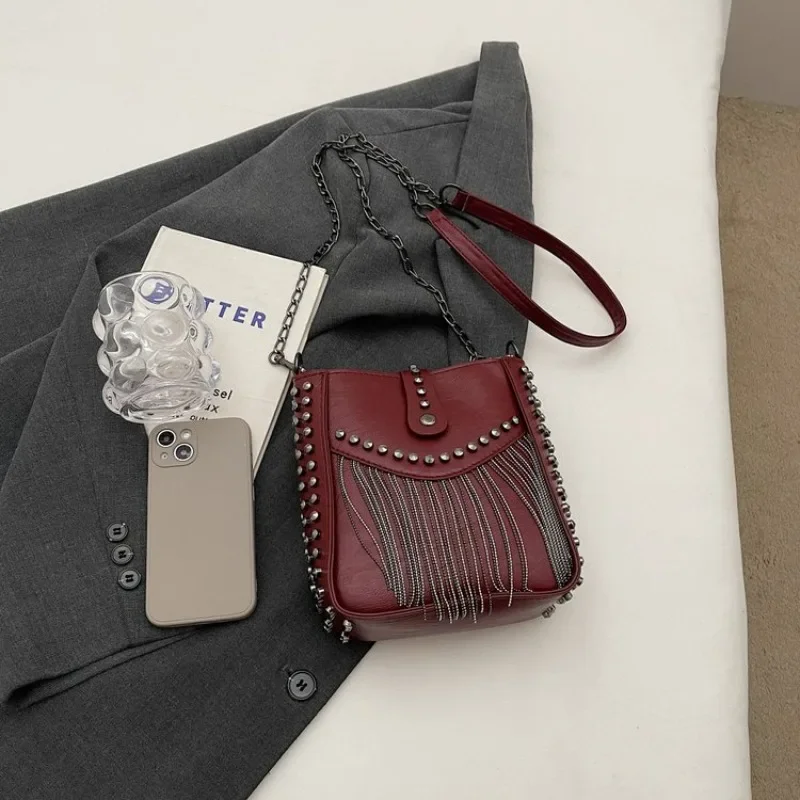 

Tassel Chains Commuting Crossbody Bags Trend High-end Sense Women's Bags on Sale 2024 New Fashion Women's Handbags Bolsa