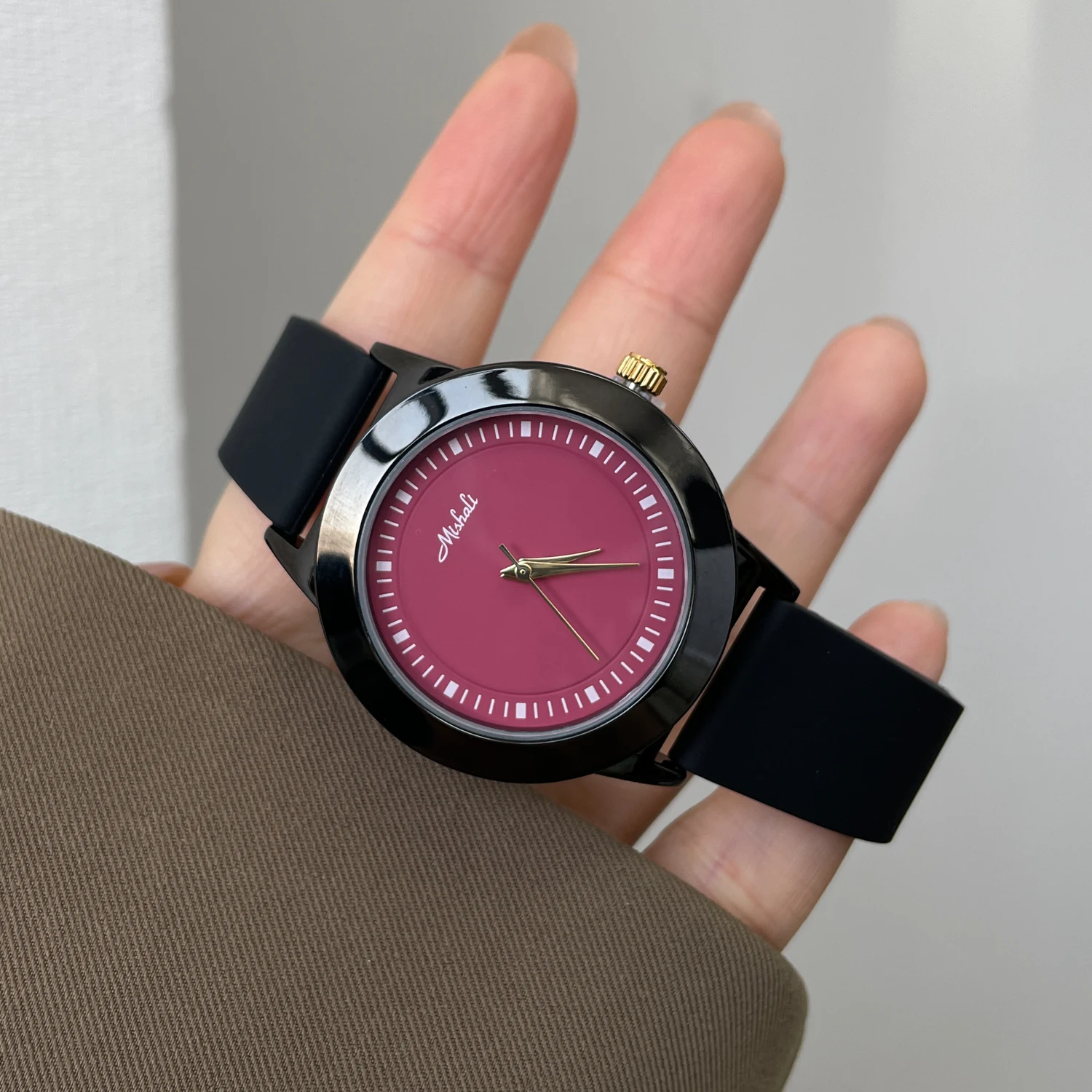 Exquisite And Elegant Women'S Watch, New 2026 Style, High-Value, Fashionable Quartz Wristwatch, Trendy Women'S Watch.