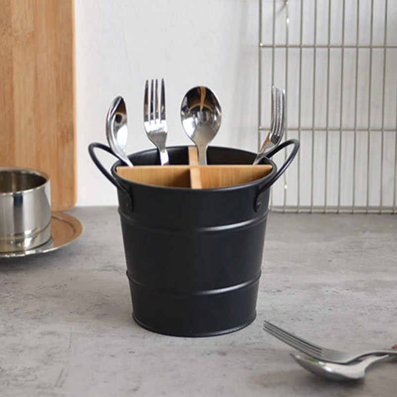 

Family Utensils Separate Storage Holder Kitchen Flatware Utensil Chopsticks Partition Drain Bucket Kitchen Tools Storage Box