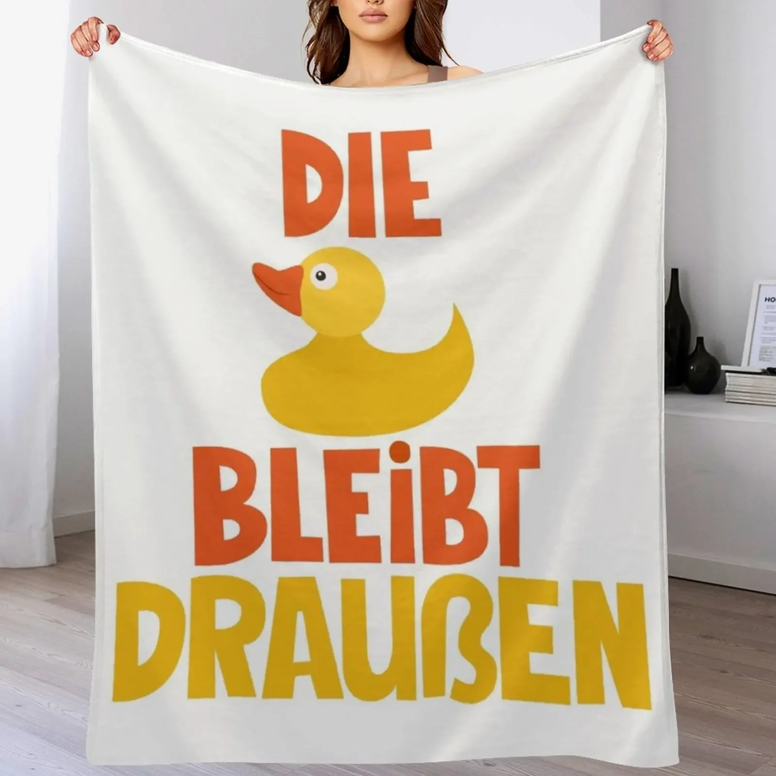 The duck stays outside - Loriot - TV Kult Throw Blanket