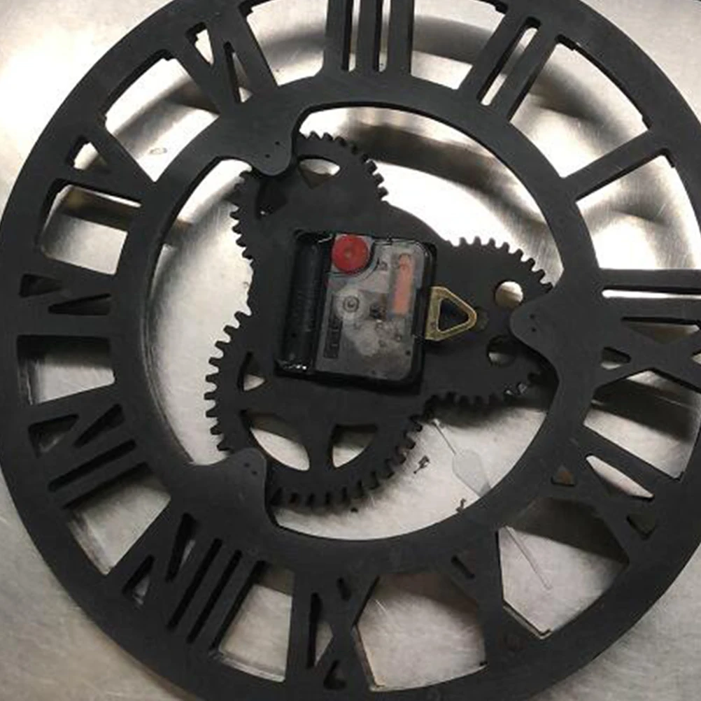 

30cm Gear Clock for Home Silent Mute Roman Numerals Retro Wall Clock Creative Decor for Living Room Bedroom Golden