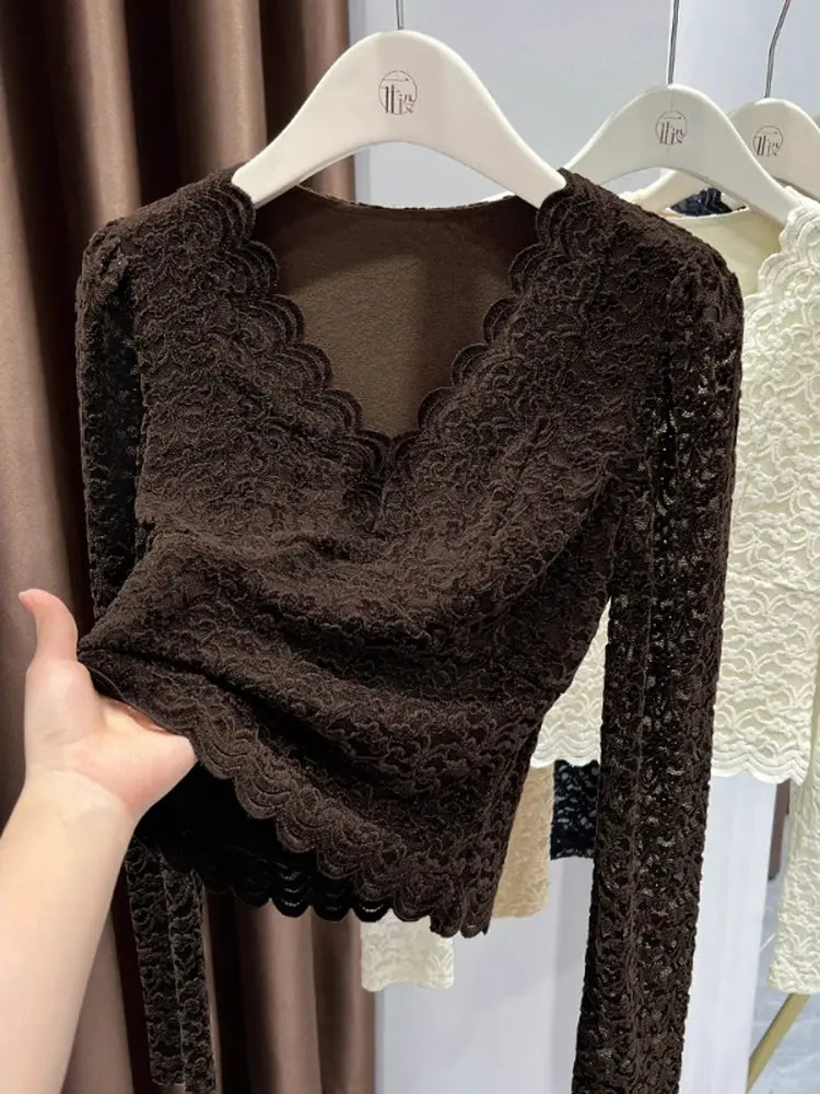 

Новинка 2026: Женская базовая кофта Deep Coffee Lace с V-образным вырезом, на флисовой подкладке, с вышивкой, приталенная, модная, во французском стиле, с длинным рукавом.