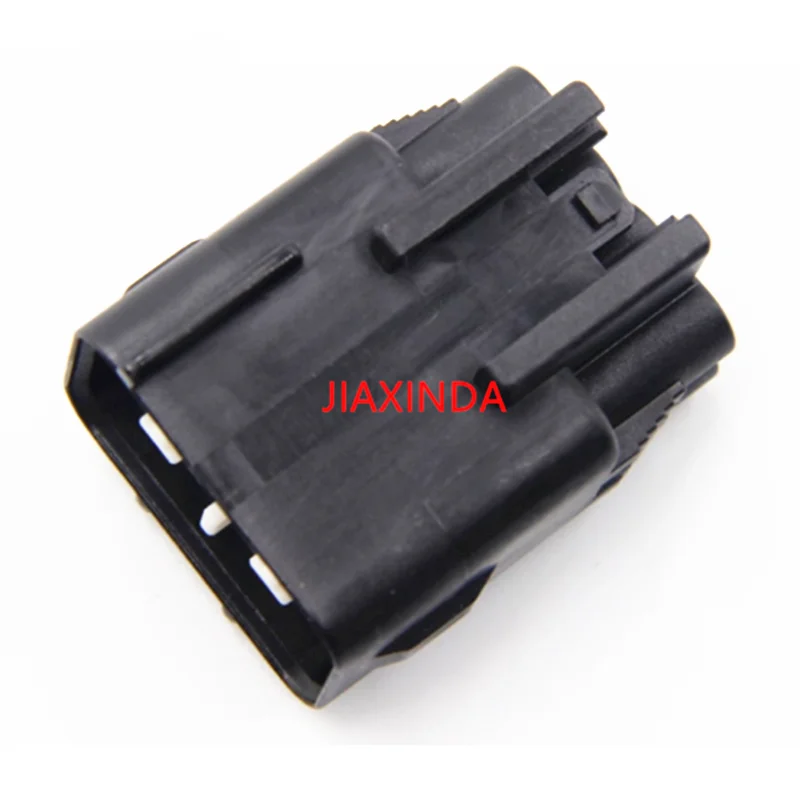 MG651308-5 Connector housing plastic shell