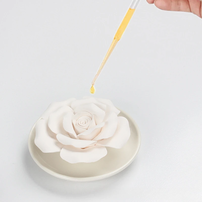 Exquisite Handmade Ceramic Flower Diffuser for Aromatherapy and Decoration