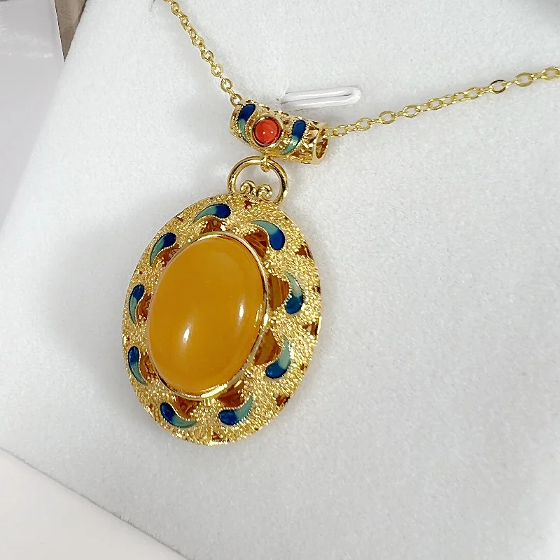 Amber Beeswax Oval Egg Pendant Necklace Female Engagement Accessories Tide 925 Sterling Silver Clavicle Necklace Women Jewelry
