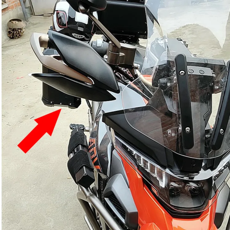 

Motorcycle Original Accessories Pull Motorcycle Modified Handle Windshield Left and Right Hand Guard Adv for Zontes Zt310-t