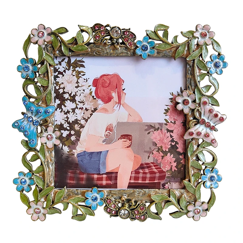 European retro square photo frame 4-inch creative butterfly photo frame 4-inch children's growth record photo frame