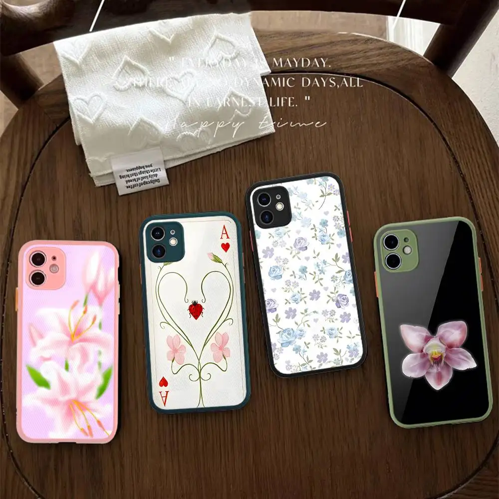 Funda Translúcida Mate Antigolpes Wildflower Orchid Lila para iPhone 16 15 14 Plus 13 12 11 Pro Max X XS MAX