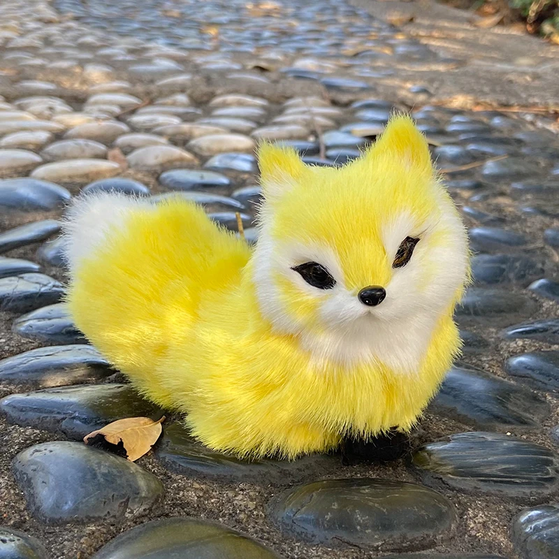 Gesimuleerde dierenknuffel Kleurrijke vos Nieuwjaar Kerstcadeau Schattige pop Huisdierpop Desktopdecoratie