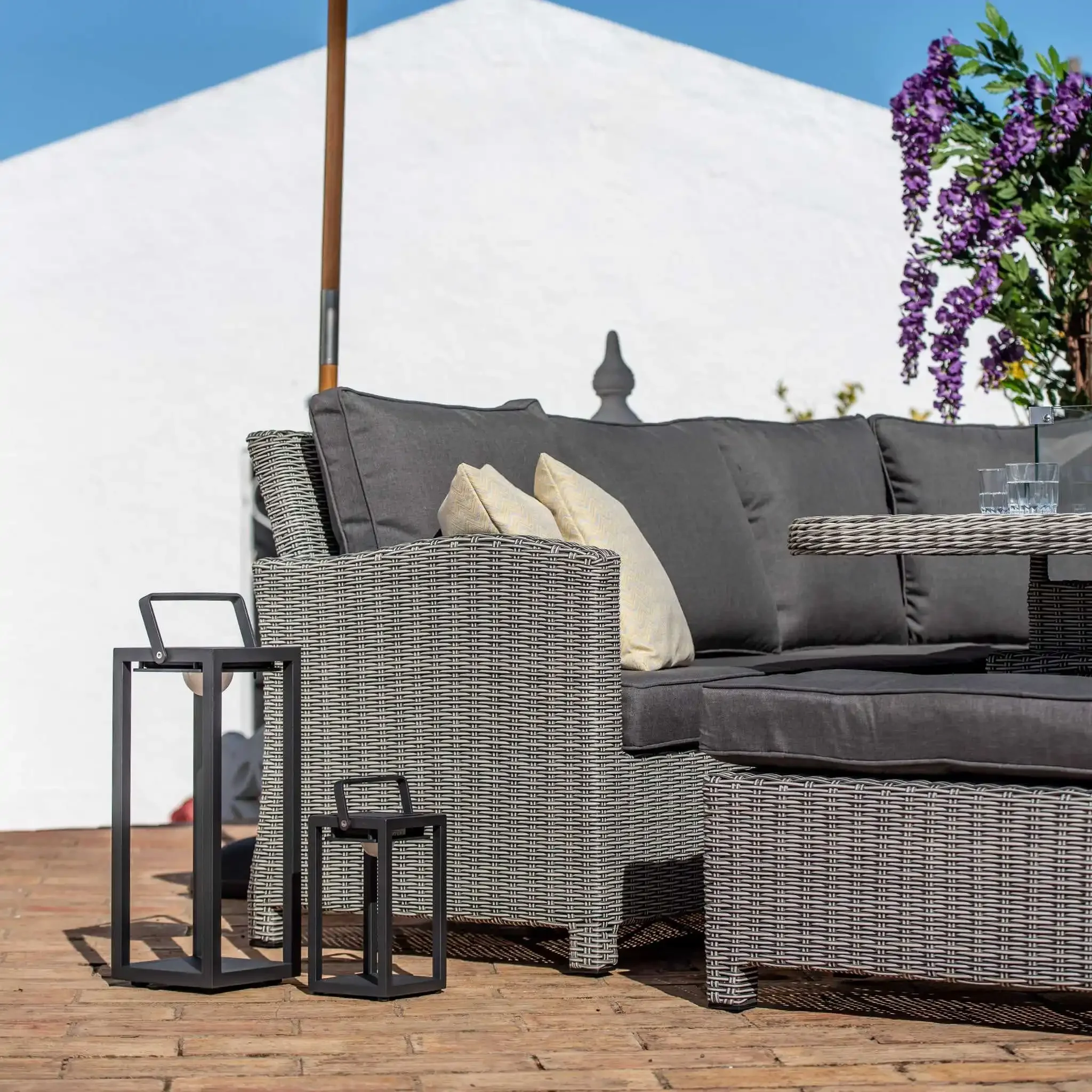 

-Waterproof Metal Outdoor Wicker Furniture Set Patio Square Rattan Rectangular Corner Dining Set With Rising Aluminium Fire Pit