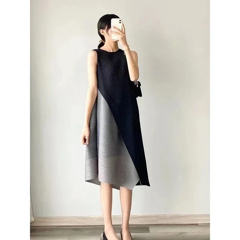 Miyake Pleated Dress Mid-length Fake Two-way Stitching Design Casual Loose Self-Cultivation Skirt Black and Gray 2021 Summer New