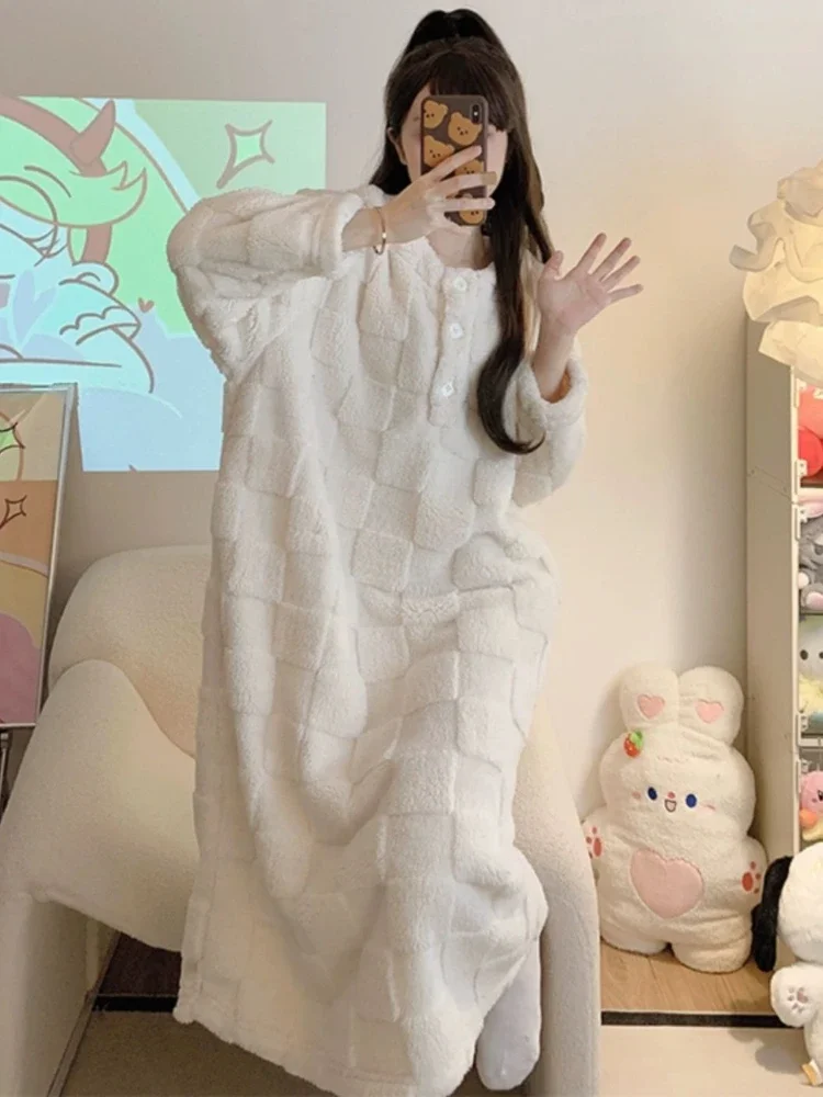 White Plaid Nightgowns Women Winter Warm Coral Fleece Homewear Soft Gentle Ulzzang Plus Velvet Thicker College Girls Sleepwear