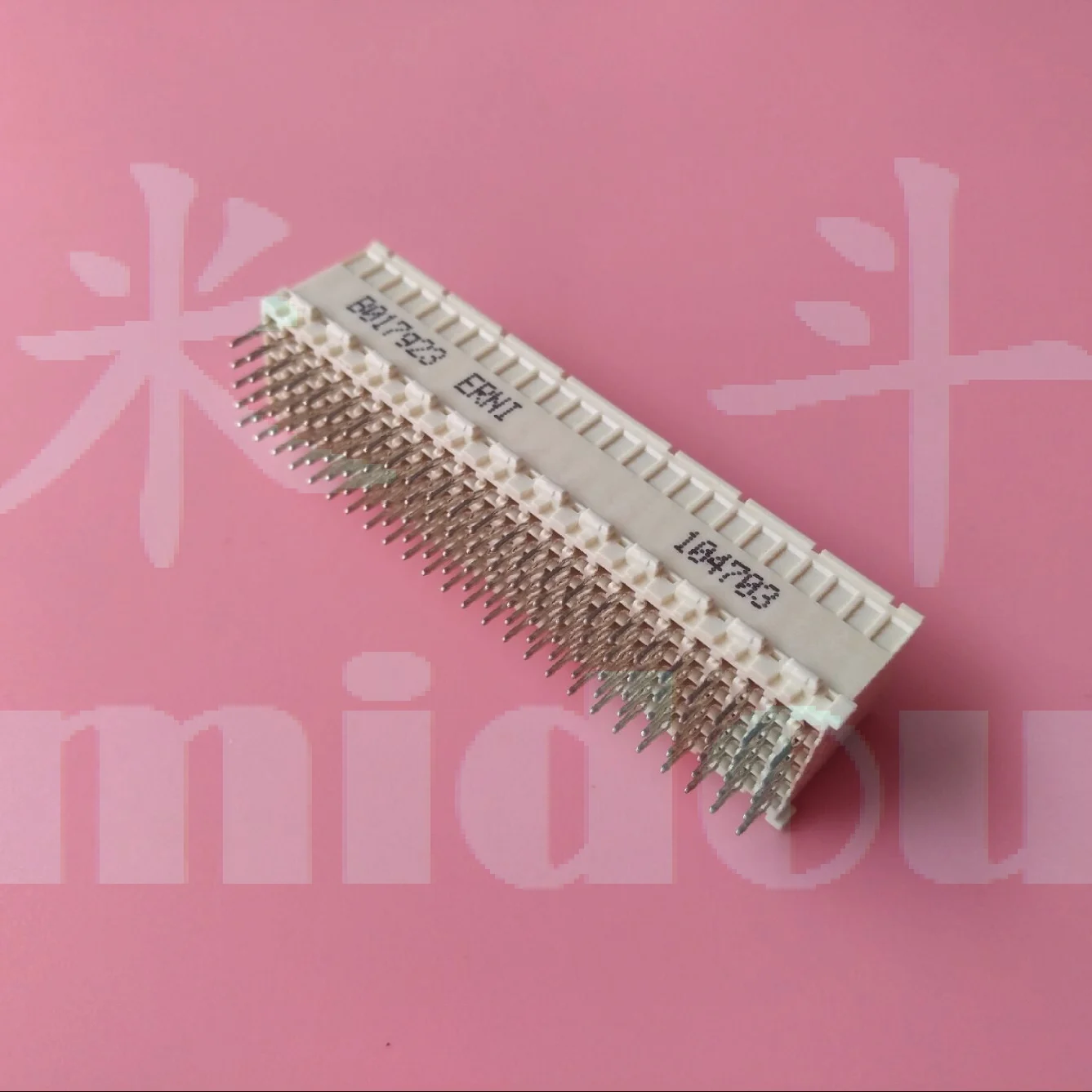 

104703 Backplane Mezzanine CPCI Connector Type B 125P IN Straight Female Unshielded