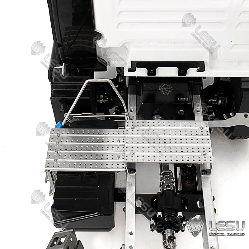Pedal For 1/14 LESU truck Tamiya tractor universal metal pedal G-6212 decoration DIY modified model